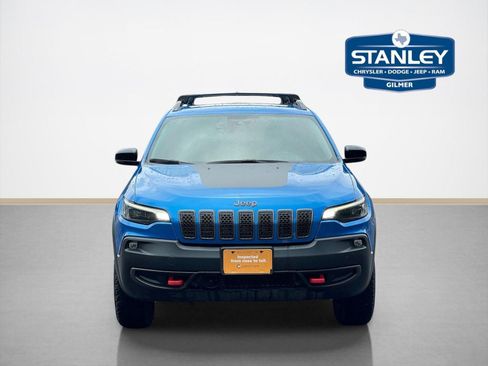 Used 2022 Jeep Cherokee Trailhawk w/ Sound & Nav Group AWD/4WD image 2