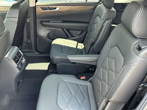 New 2026 Volkswagen Atlas SE AWD/4WD image 13
