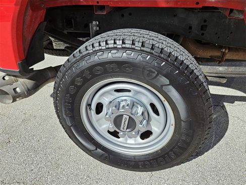 Used 2024 Ford F250 XL w/ Snow Plow Prep Package image 40