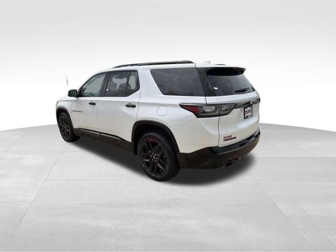 Used 2021 Chevrolet Traverse Premier w/ Redline Edition AWD/4WD image 6