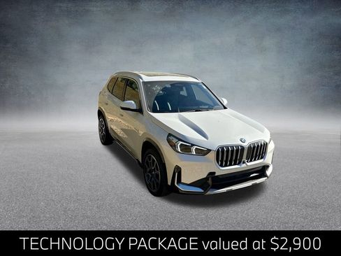New 2026 BMW X1 xDrive28i w/ Technology Package image 2
