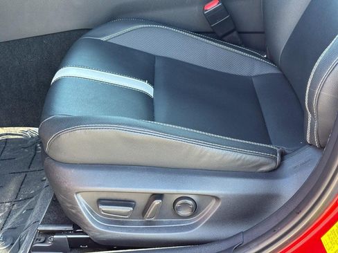 Used 2025 Toyota Camry SE image 24