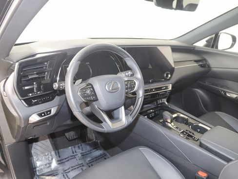 Used 2023 Lexus RX 350 Premium image 28