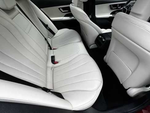 Certified 2026 Mercedes-Benz E 350 Sedan image 17