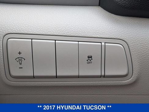 Used 2017 Hyundai Tucson SE FWD image 26