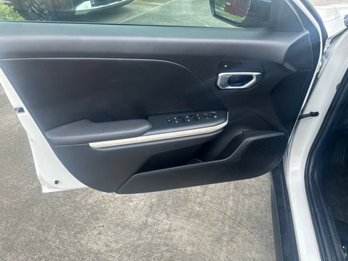 Used 2025 Kia K4 GT-Line FWD image 14