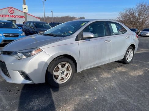 Used 2014 Toyota Corolla LE image 4