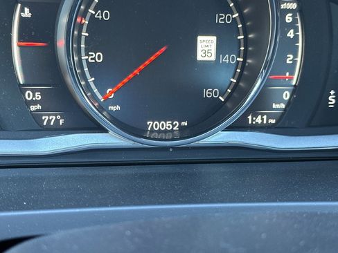 Used 2017 Volvo S60 T5 Inscription Platinum image 21