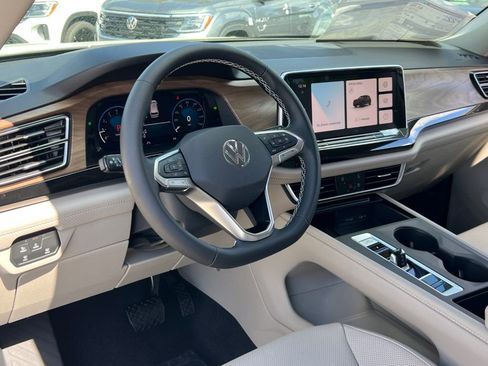 New 2026 Volkswagen Atlas SE AWD/4WD image 17