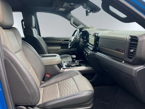 Used 2022 Chevrolet Silverado 1500 ZR2 w/ Technology Package image 20