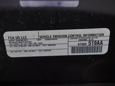 Used 2016 Dodge Challenger SRT Hellcat RWD image 7