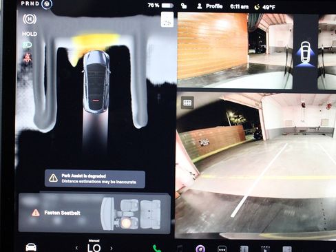 Used 2023 Tesla Model Y Long Range image 27