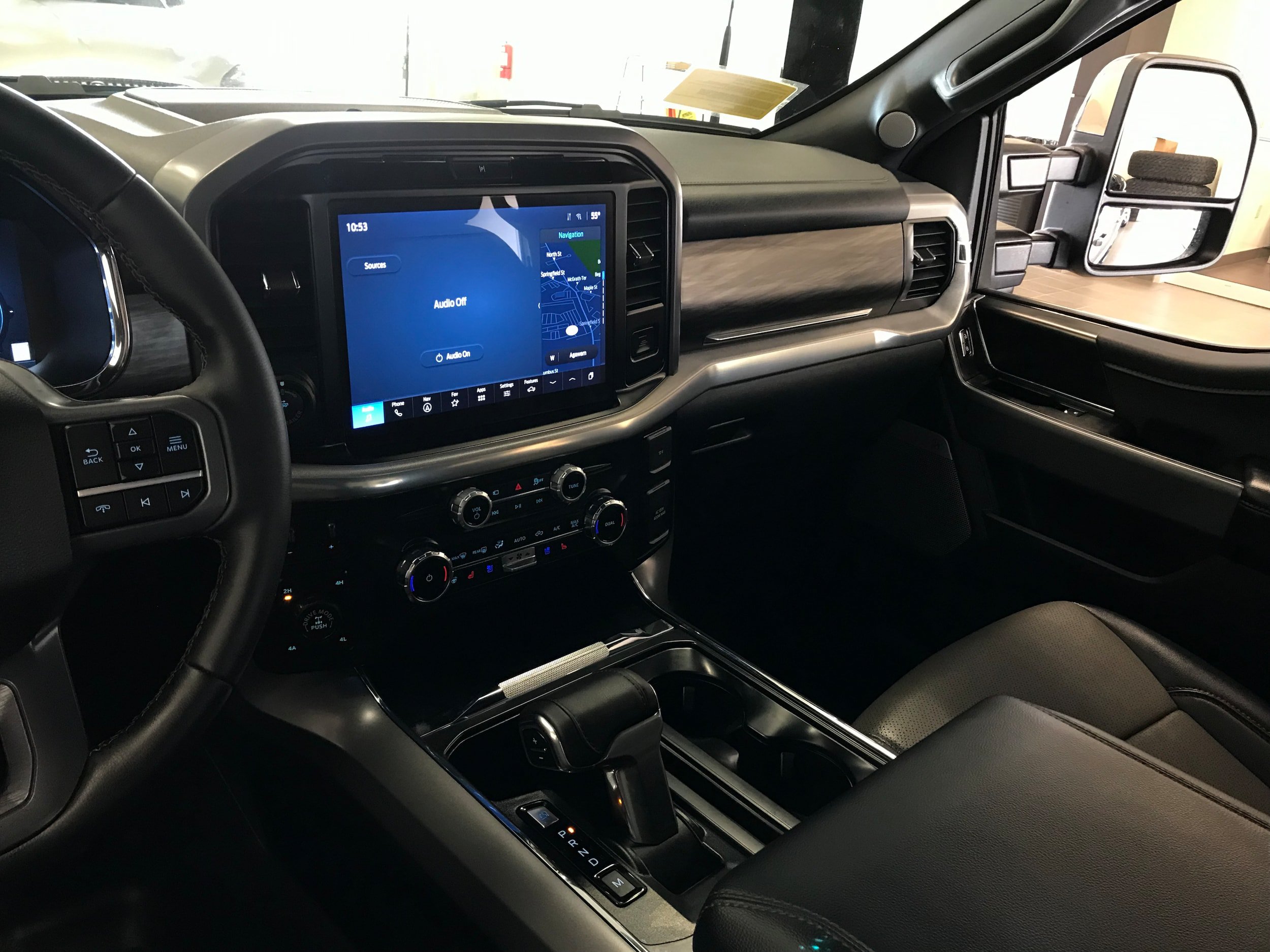 Used 2025 Ford F150 Lariat w/ Equipment Group 501A Mid AWD/4WD image 12