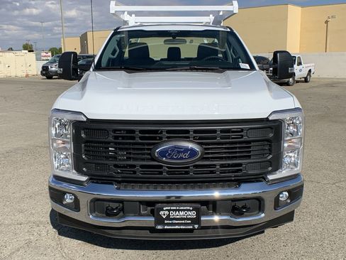 New 2026 Ford F250 XL w/ XL Chrome Package image 3