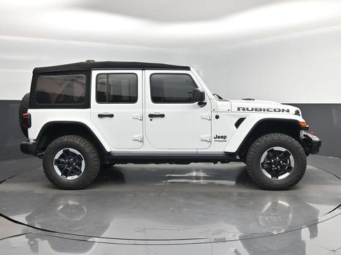 Used 2019 Jeep Wrangler Unlimited Rubicon AWD/4WD image 2
