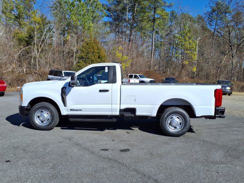New 2025 Ford F250 XL image 7