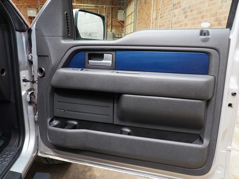 Used 2013 Ford F150 Raptor w/ SVT Exterior Graphics Pkg AWD/4WD image 35