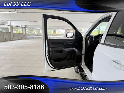 Used 2018 Chevrolet Silverado 1500 LT w/ All Star Edition image 32