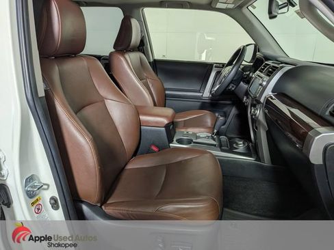 Used 2016 Toyota 4Runner Limited AWD/4WD image 44