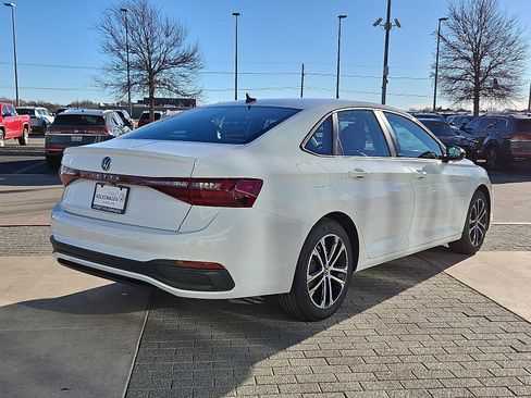 New 2026 Volkswagen Jetta Sport FWD image 4
