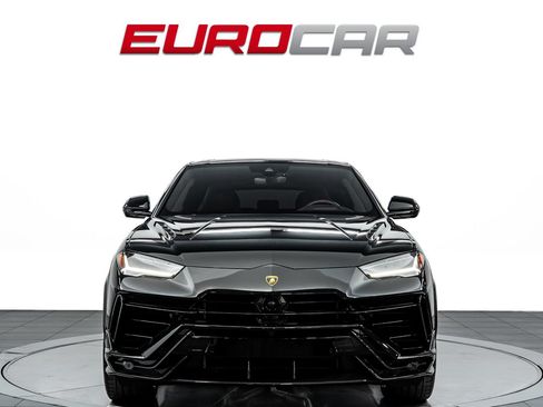 Used 2023 Lamborghini Urus Performante AWD/4WD image 8
