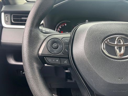 Used 2025 Toyota RAV4 LE image 23