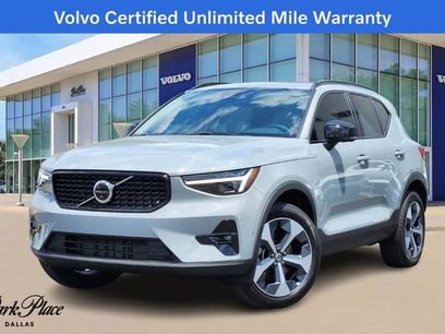 Used 2026 Volvo XC40 B5 Plus w/ Protection Package Premier