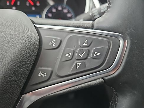 Used 2024 Chevrolet Equinox LT image 16