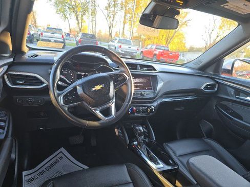 Used 2021 Chevrolet TrailBlazer ACTIV image 17