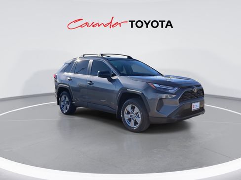 Certified 2025 Toyota RAV4 LE AWD/4WD image 2
