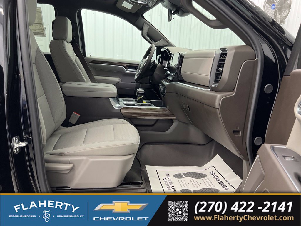 New 2026 Chevrolet Silverado 1500 RST AWD/4WD image 15