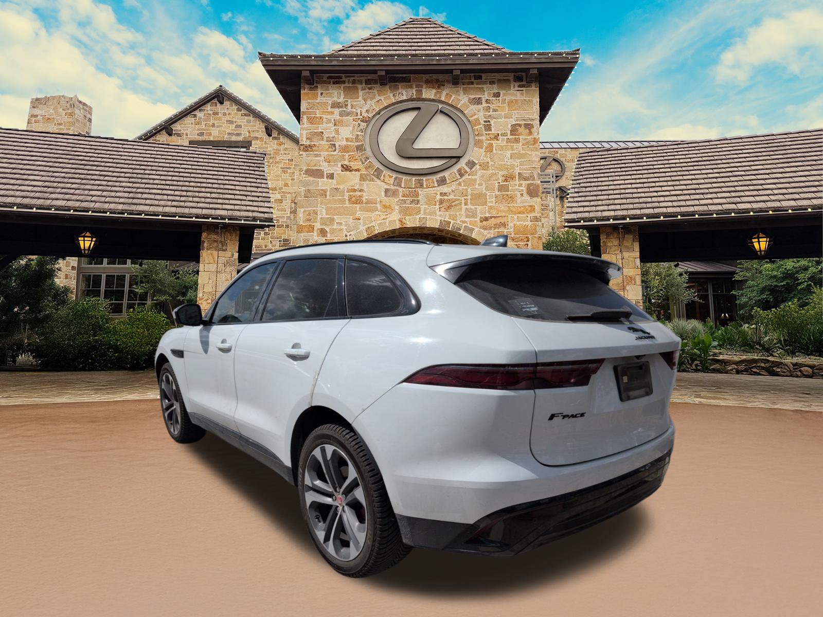 Used 2023 Jaguar F-PACE S AWD/4WD image 4