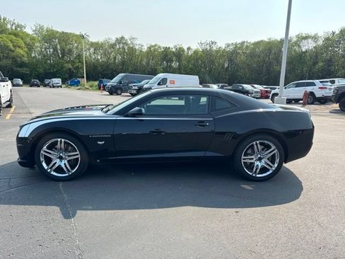Used 2010 Chevrolet Camaro SS w/ RS Package RWD image 5
