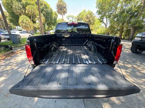 Used 2023 Chevrolet Colorado W/T RWD image 24
