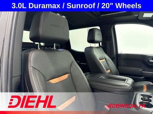 Used 2020 GMC Sierra 1500 AT4 w/ AT4 Premium Package AWD/4WD image 16