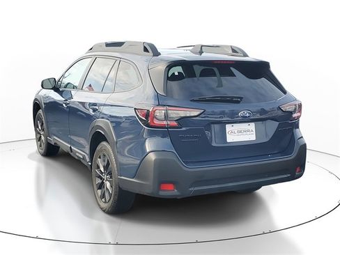 Certified 2025 Subaru Outback Onyx Edition image 3