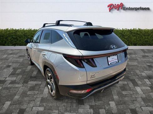 Used 2022 Hyundai Tucson Limited w/ Cargo Package image 2