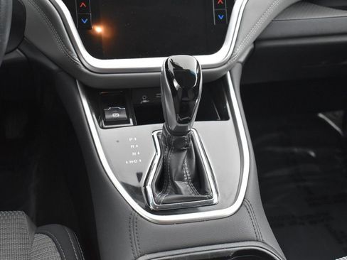 Certified 2022 Subaru Outback Premium image 22