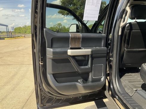 Certified 2021 Ford F250 Lariat AWD/4WD image 13