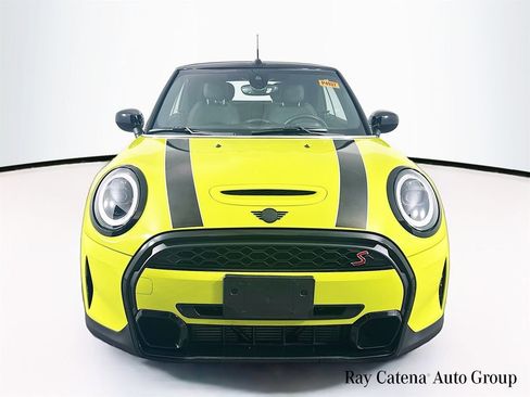 Used 2023 MINI Cooper S w/ Signature Upholstery Package image 2