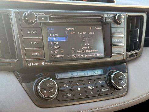 Used 2015 Toyota RAV4 XLE image 16