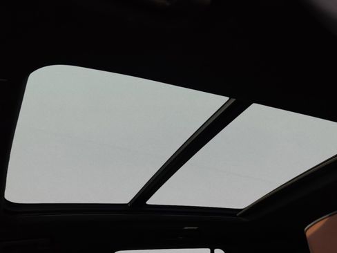 Certified 2023 GMC Yukon Denali Ultimate image 20