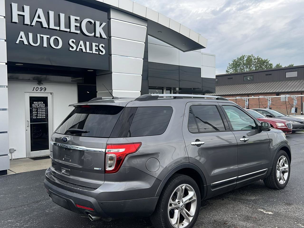 Used 2014 Ford Explorer Limited w/ Equipment Group 301A AWD/4WD image 7