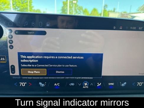 Used 2024 Chevrolet Traverse LT image 29