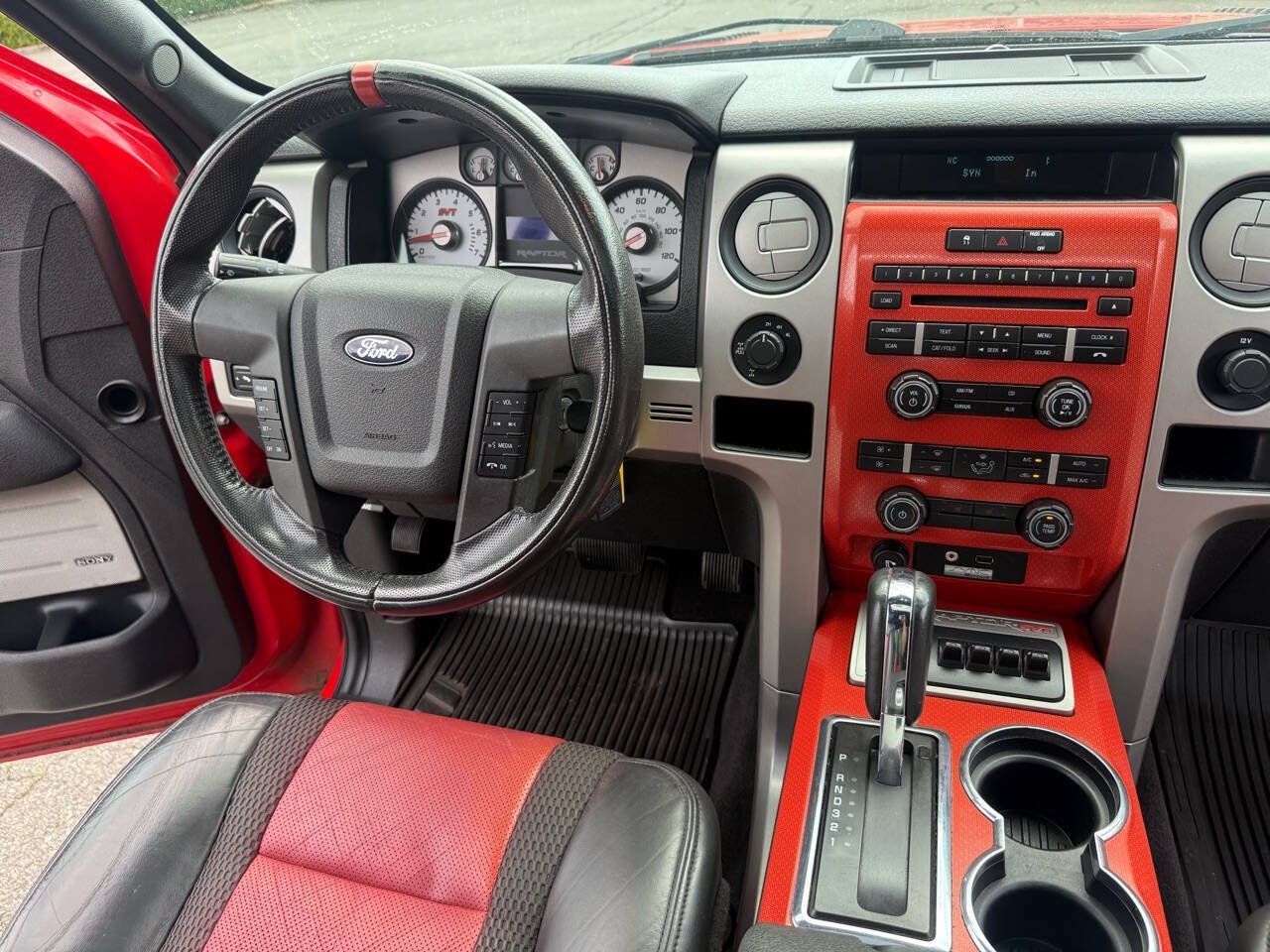 Used 2010 Ford F150 Raptor AWD/4WD image 37