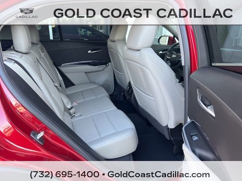 Used 2021 Cadillac XT4 Luxury w/ Cold Weather Package image 8