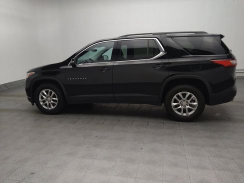 Used 2021 Chevrolet Traverse LT FWD image 3