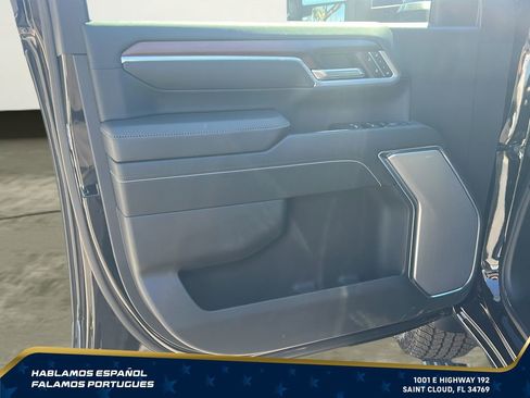 New 2026 GMC Sierra 2500 Denali w/ Denali Reserve Package AWD/4WD image 12