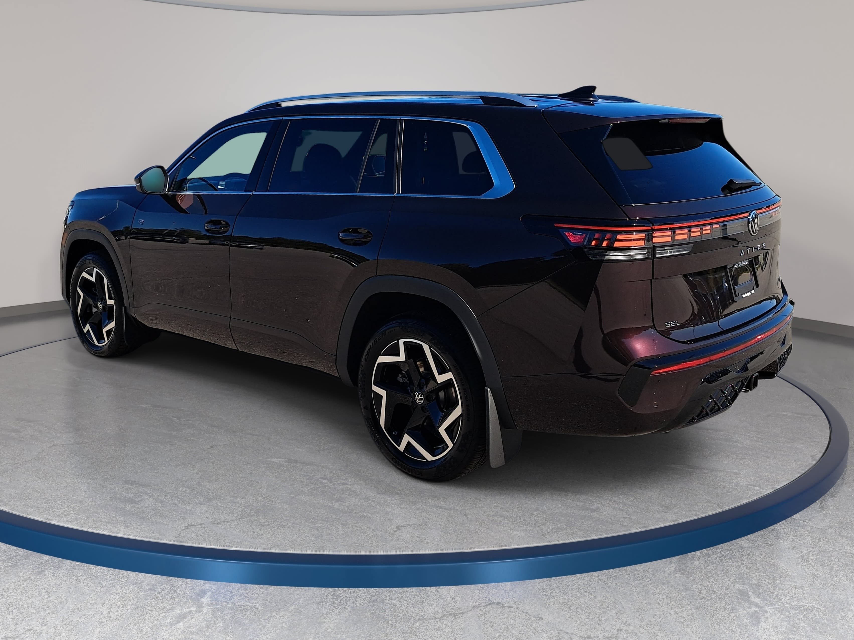 New 2027 Volkswagen Atlas SEL R-Line AWD/4WD image 7