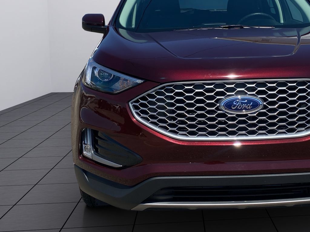Used 2024 Ford Edge SEL w/ Convenience Package AWD/4WD image 9